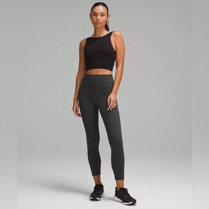 Wunder Train Aerobic High-Rise Tight 25"
Twill (Size 6)